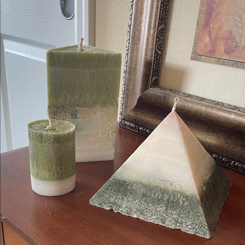 Elegant Green and Cream Candle Set